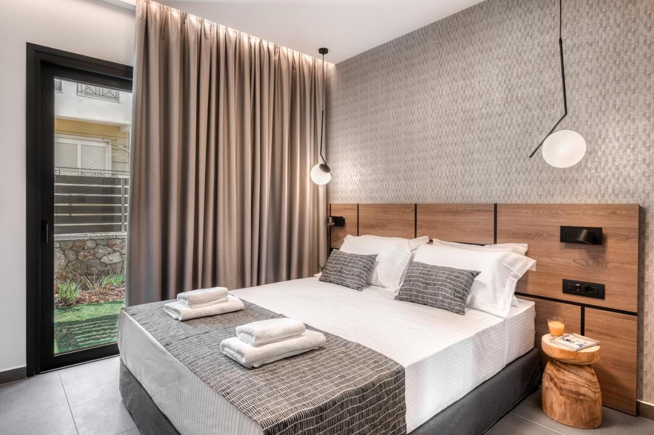 Sezian Boutique Homes And *